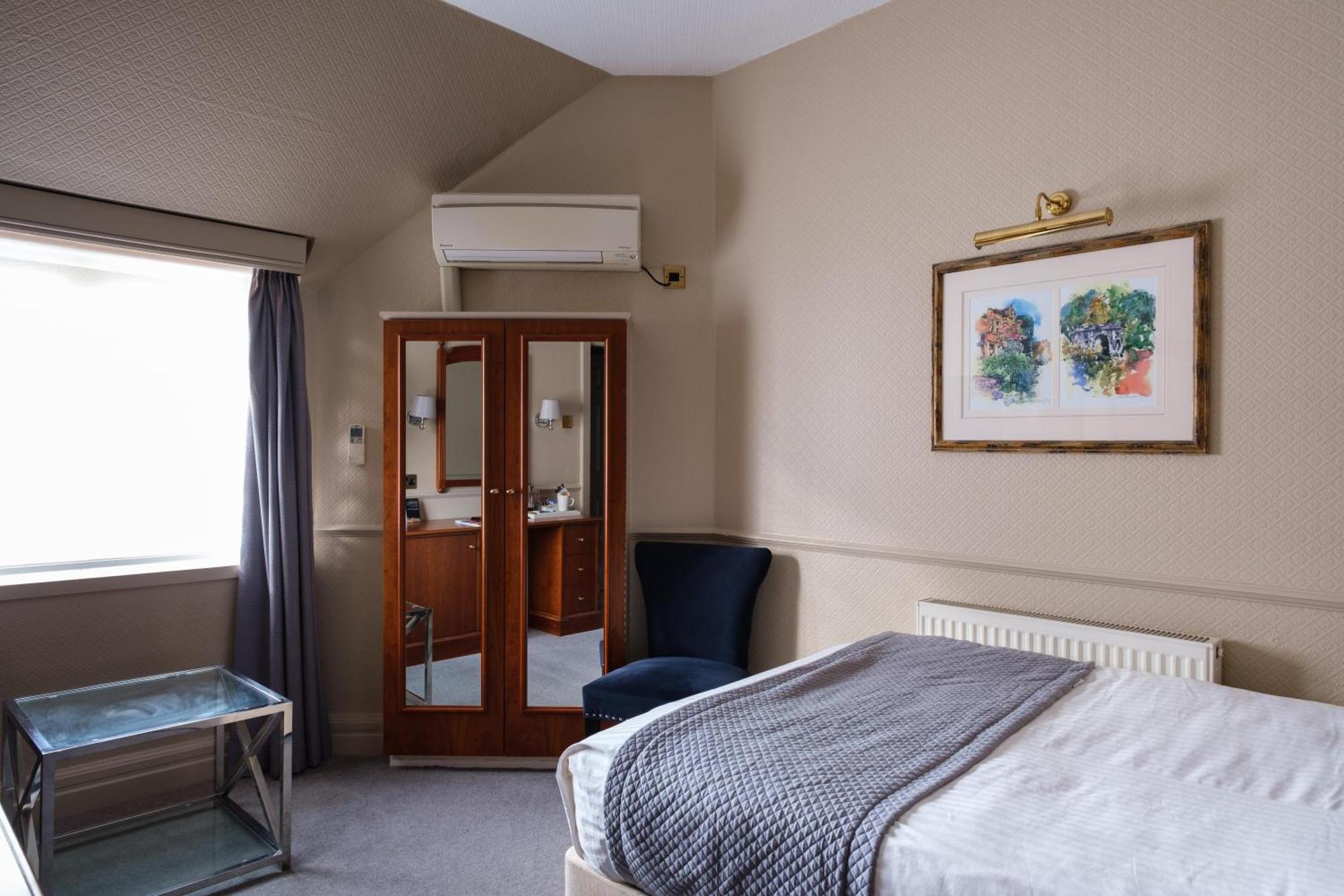 Moor Hall Hotel & Spa Sutton Coldfield Oda fotoğraf